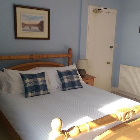 Lochinver Guesthouse Эр Экстерьер фото