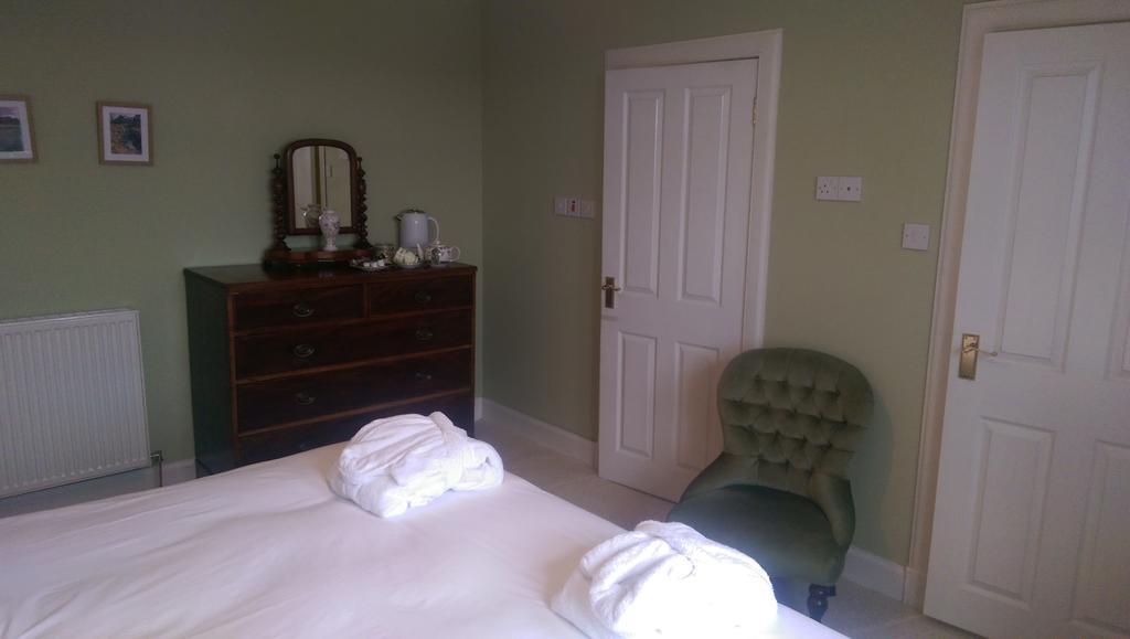Lochinver Guesthouse Эр Экстерьер фото