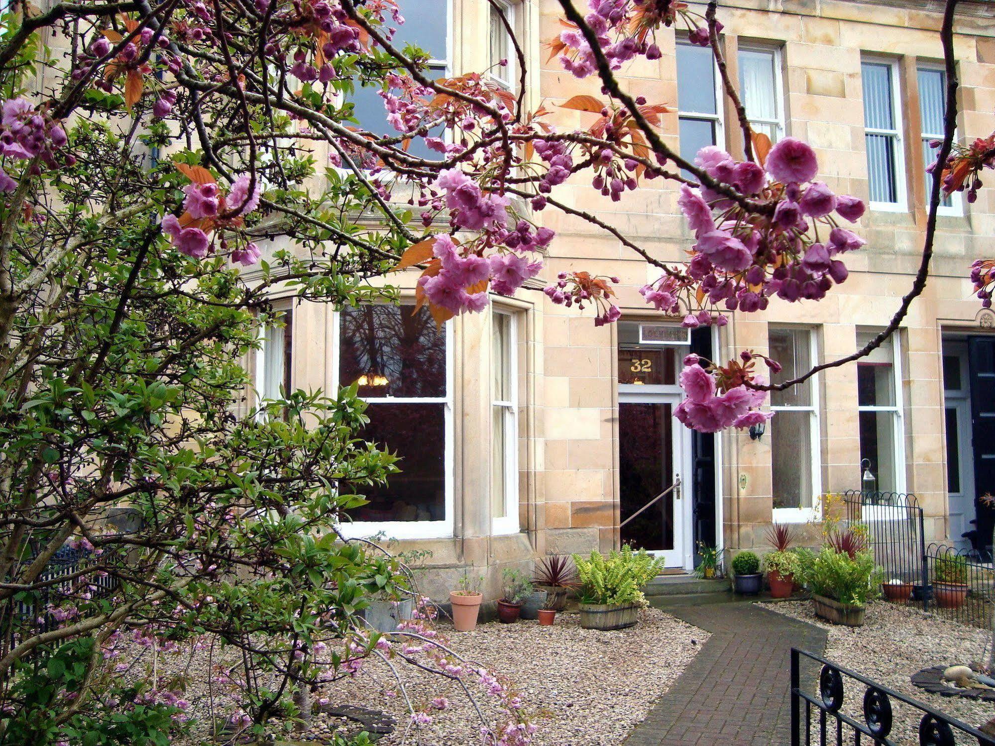 Lochinver Guesthouse Эр Экстерьер фото